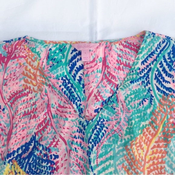 Lilly Pulitzer Asher Silk Top Electric Feel Print - Picture 4 of 8
